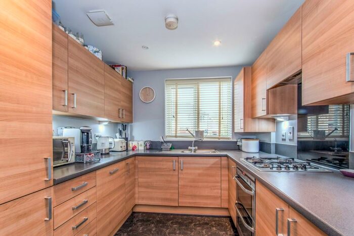 3 Bedroom House To Rent In Lister Drive, Springhead Park, DA11