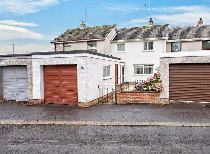 3 Bedroom Mid Terraced House For Sale In Meadowside, Antrim, BT41