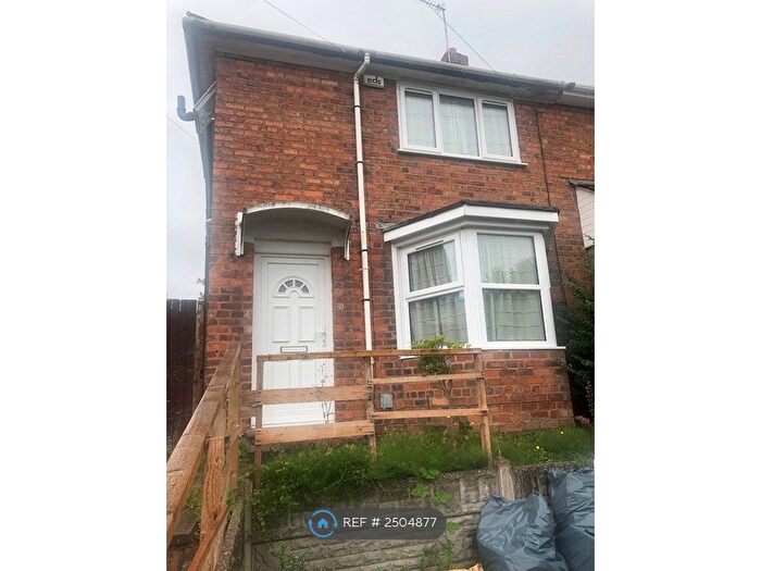 3 Bedroom End Of Terrace House To Rent In Wash Lane, Birmingham, B25