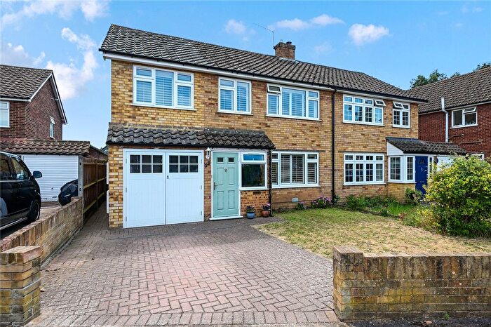 5 Bedroom Semi Detached House For Sale In Shepperton, Surrey, TW17
