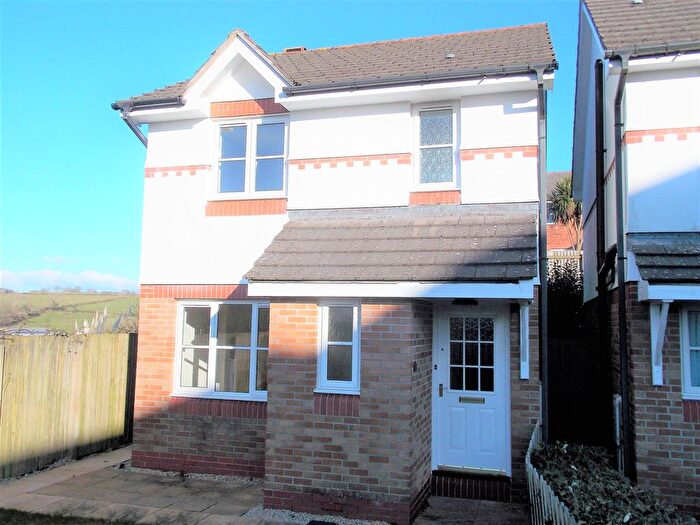 3 Bedroom Detached House To Rent In Pentreath Close, Fowey, Cornwall, PL23