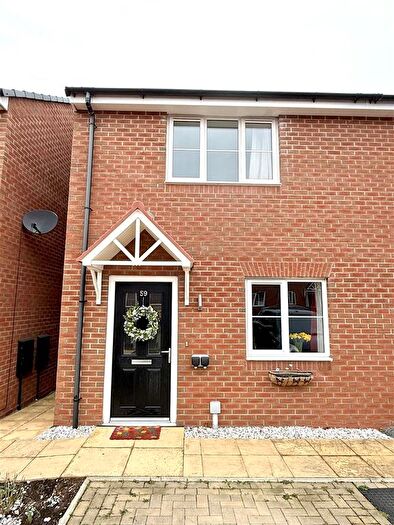2 Bedroom Semi Detached House For Sale In Duke Street, Kidderminster, DY10