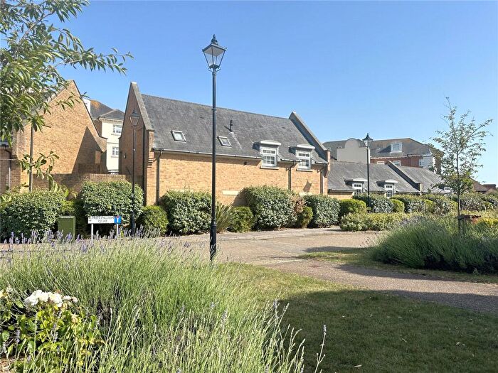 1 Bedroom Apartment For Sale In Christchurch Place, Eastbourne, BN23