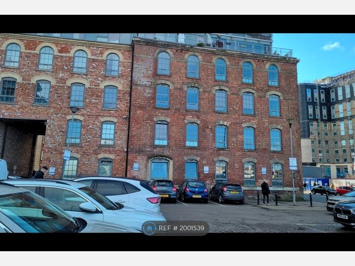 2 Bedroom Flat To Rent In Block, Nottingham, NG2