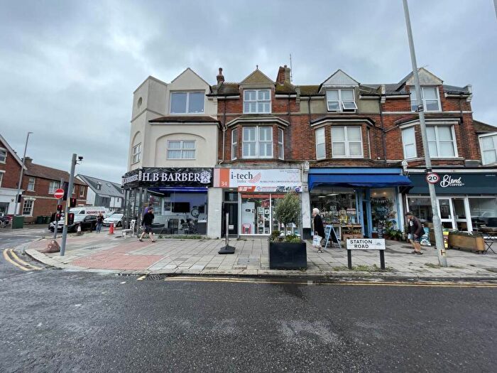 2 Bedroom Maisonette To Rent In Station Road, Portslade, East Sussex, BN41