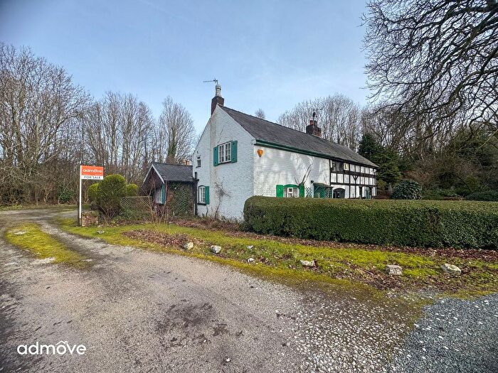 2 Bedroom Semi-Detached House For Sale In Thorley Lane, Ringway, WA15