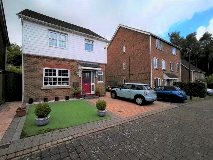 4 Bedroom Detached House To Rent In Great Fishers, Singleton, Ashford, TN23