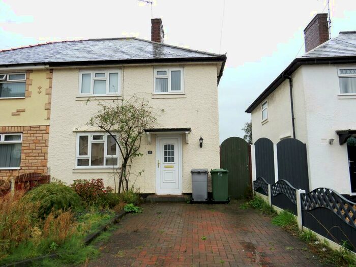 3 Bedroom Semi-Detached House To Rent In Heys Avenue, Wirral, CH62