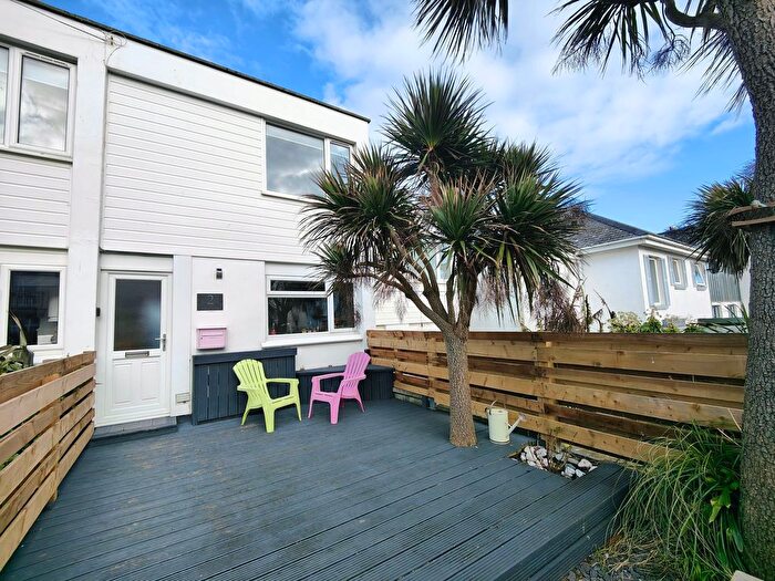 3 Bedroom Property For Sale In Pentire Avenue, Newquay, TR7