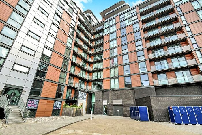 1 Bedroom Flat To Rent In Sackville Street, Barnsley, South Yorkshire, S70