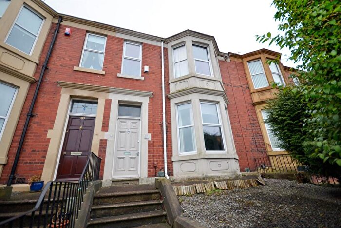 4 Bedroom Terraced House For Sale In Durham Road, Low Fell, NE9