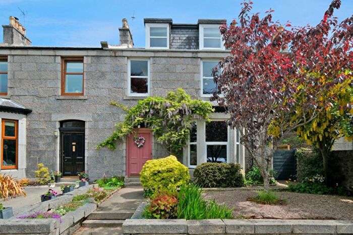 5 Bedroom Semi-Detached House To Rent In Wellbrae Terrace, West End, Aberdeen, AB15