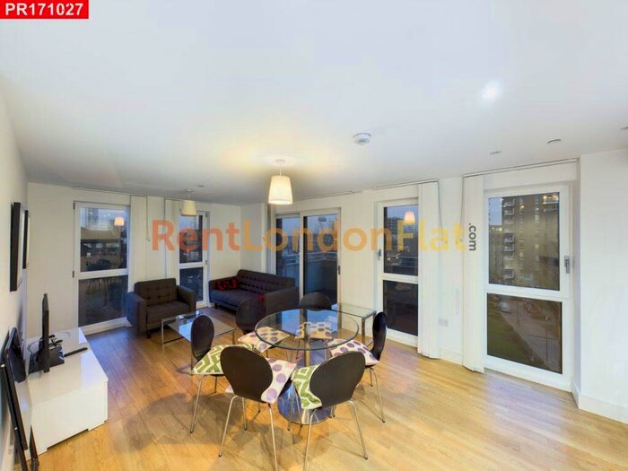 3 Bedroom Flat To Rent In Hannaford Walk, Bromley-by-Bow, &# Bedrooms Flat, E3