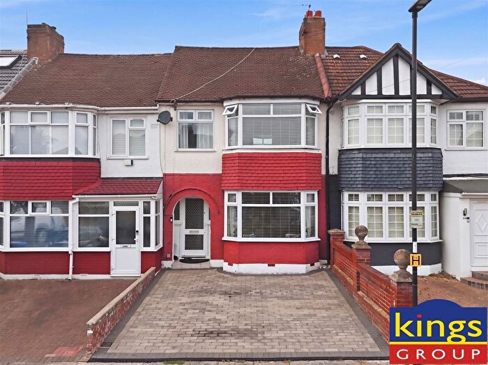 3 Bedroom Terraced House For Sale In Bexley Gardens, Edmonton, N9