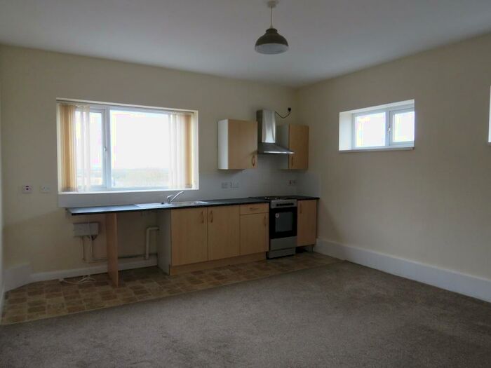1 Bedroom Apartment To Rent In Nottingham Road, Ripley, DE5