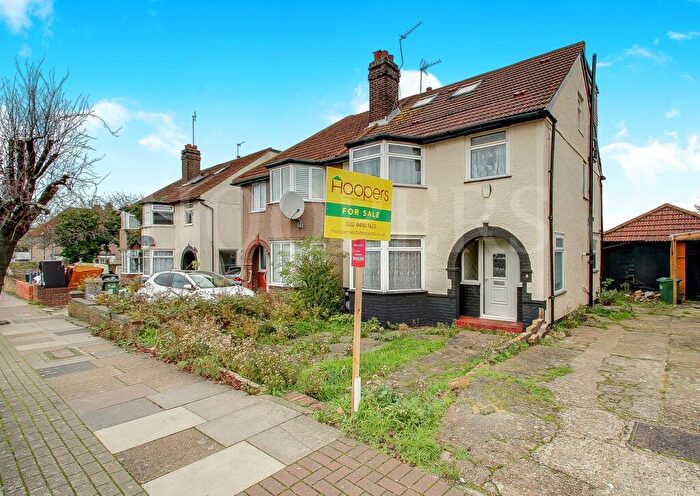 5 Bedroom Semi Detached House For Sale In Alder Grove, London, NW2