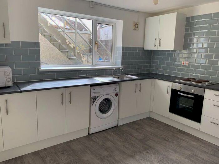 1 Bedroom Ground Flat To Rent In Bailey Street, Brynmawr, NP23