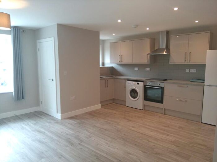 2 Bedroom Bungalow To Rent In Japonica Close, GU21