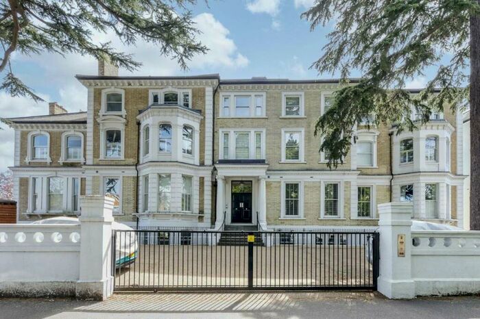 1 Bedroom Flat To Rent In Langley Road, Surbiton, KT6