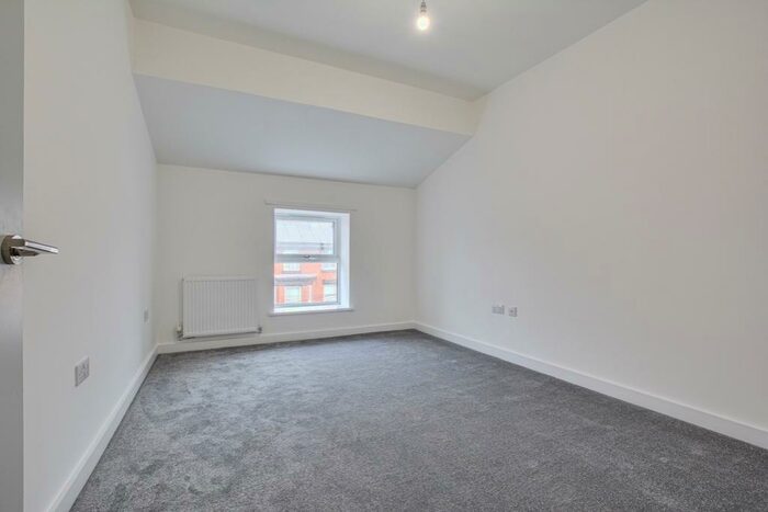 5 Bedroom Terraced House To Rent In Kelvin Grove, Liverpool, Merseyside, L8