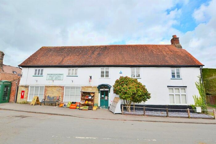 4 Bedroom Detached House For Sale In Okeford Fitzpaine, DT11
