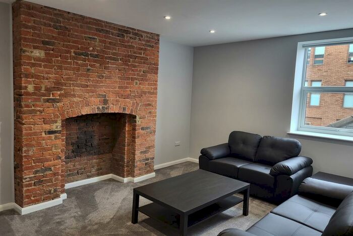 4 Bedroom Apartment To Rent In Ridley Place, Newcastle Upon Tyne, NE1