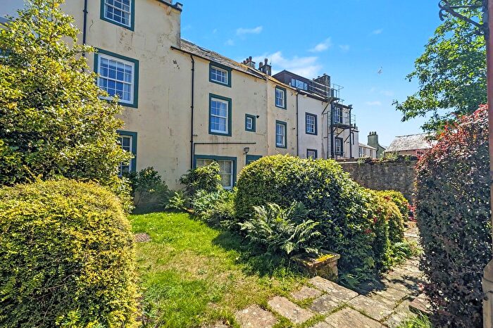 1 Bedroom Flat For Sale In Scotch Street, Whitehaven, CA28