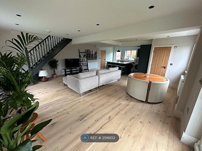 2 Bedroom Semi-Detached House To Rent In Margaret Close, Norwich, NR6