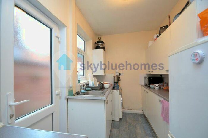 3 Bedroom Terraced House To Rent In Grasmere Street, Leicester, LE2