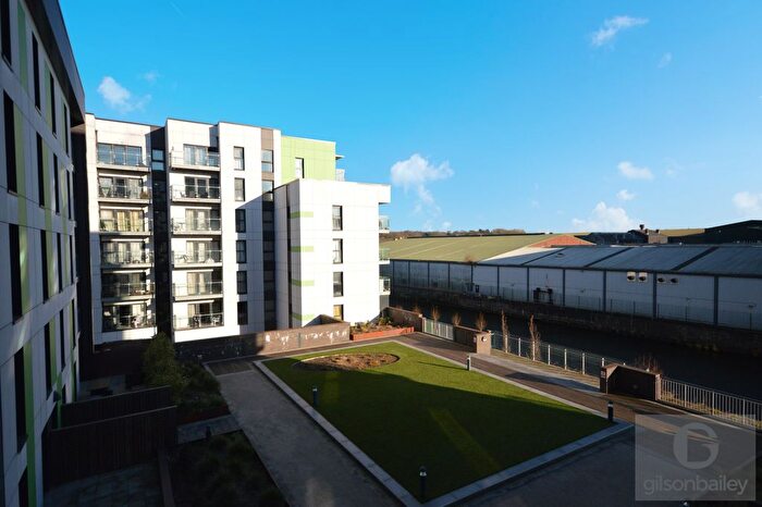 2 Bedroom Flat To Rent In Richard Hawthorn House, Geoffrey Watling Way, Norwich, NR1