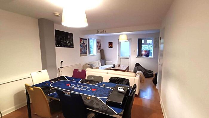 6 Bedroom Detached House To Rent In Trinity Avenue, Lenton, Nottingham, NG7