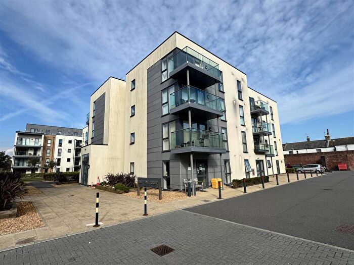 1 Bedroom Retirement Property For Sale In Heene Road, Worthing, BN11