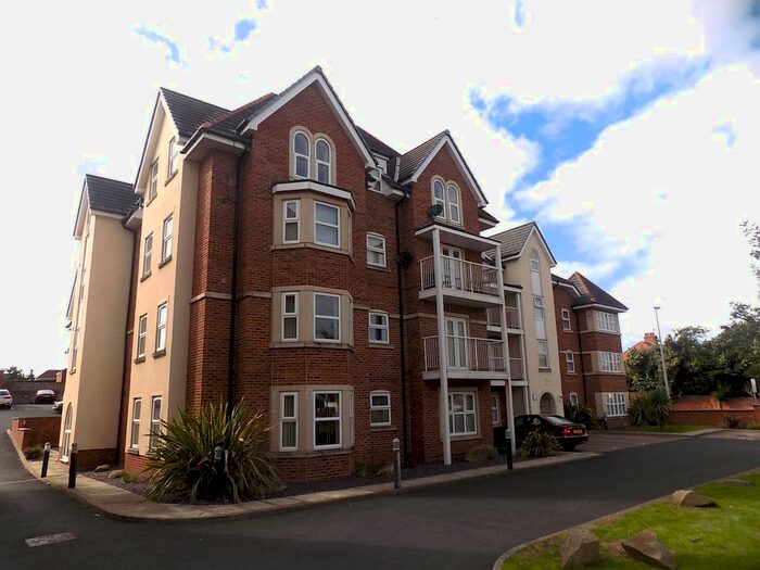 2 Bedroom Flat To Rent In Whitegate Drive, Blackpool, FY3