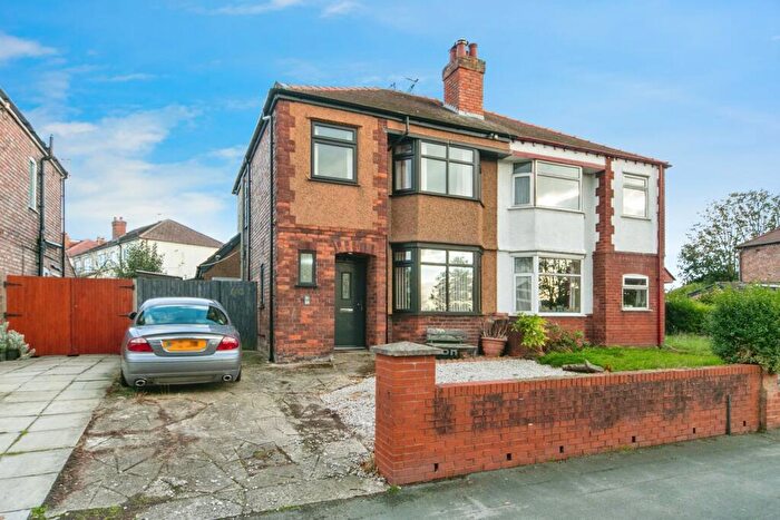 3 Bedroom Semi-Detached House For Sale In Allport Lane Precinct, Wirral, Merseyside, CH62