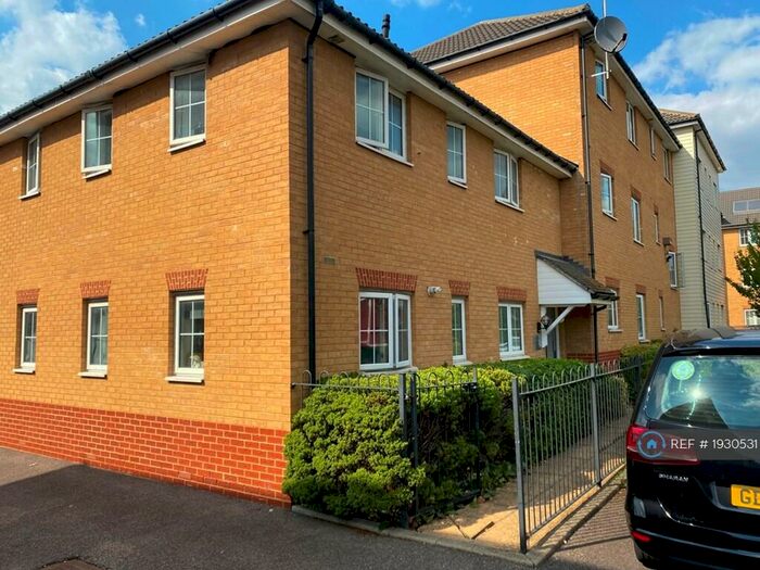 1 Bedroom Flat To Rent In Fuchsia House, Dagenham, RM10