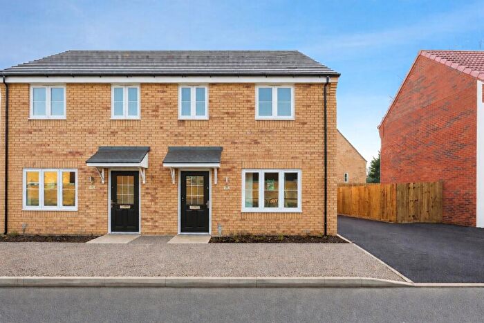 3 Bedroom Semi-Detached House For Sale In The Elms, Somersham, Huntingdon, PE28