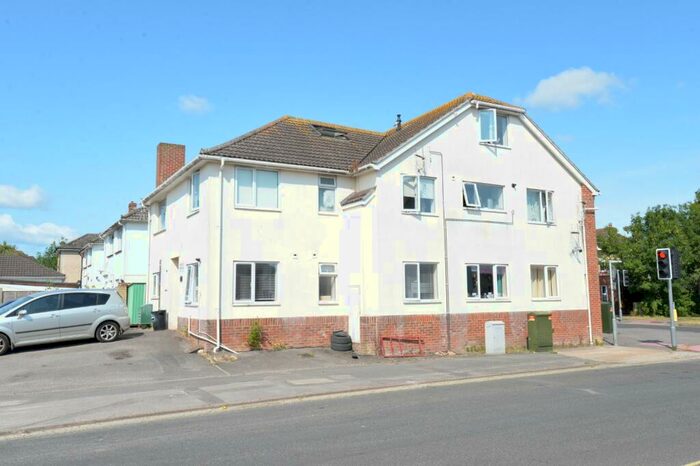 1 Bedroom Apartment For Sale In Magnolia House, Ashley, New Milton, Hampshire, BH25