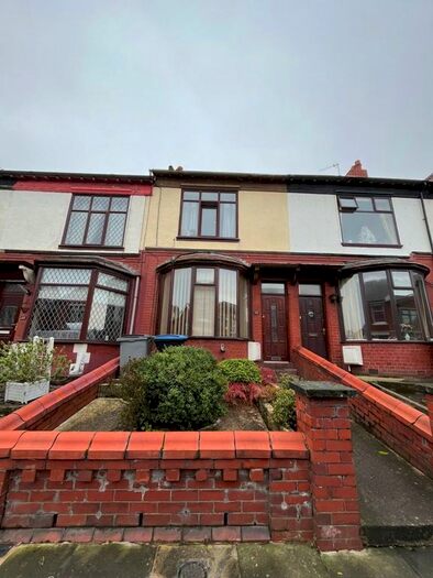 3 Bedroom Property To Rent In Gloucester Avenue, Blackpool, Lancashire FY1