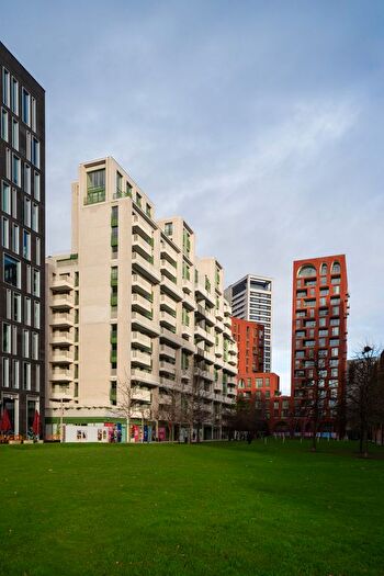 2 Bedroom Flat To Rent In One Lewis Cubitt Park, London, N1C