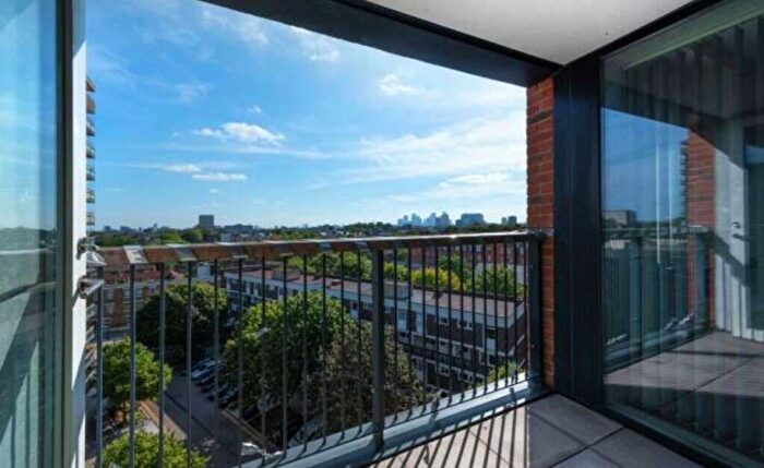 1 Bedroom Flat To Rent In Godfrey Place, London, E2