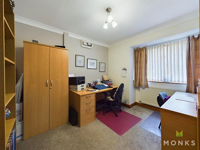 4 Bedroom Detached House For Sale In Watkin Drive, Oswestry, SY11