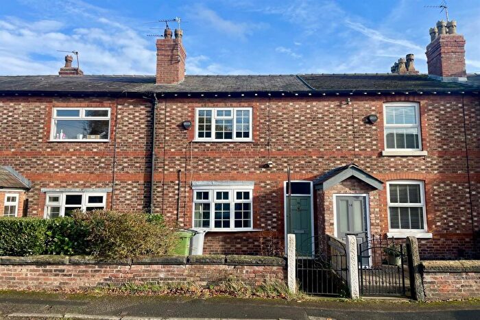 2 Bedroom Terraced House For Sale In Hawthorn Walk, Wilmslow, SK9