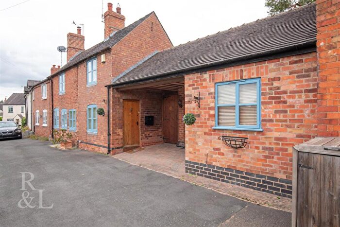 3 Bedroom Detached House For Sale In Hollow Road, Breedon-On-The-Hill, DE73