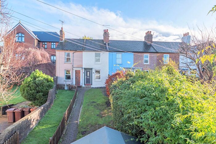 2 Bedroom Terraced House For Sale In George Street, Tunbridge Wells, TN2