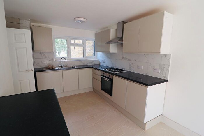 3 Bedroom Terraced House To Rent In Long Riding, Basildon, SS14