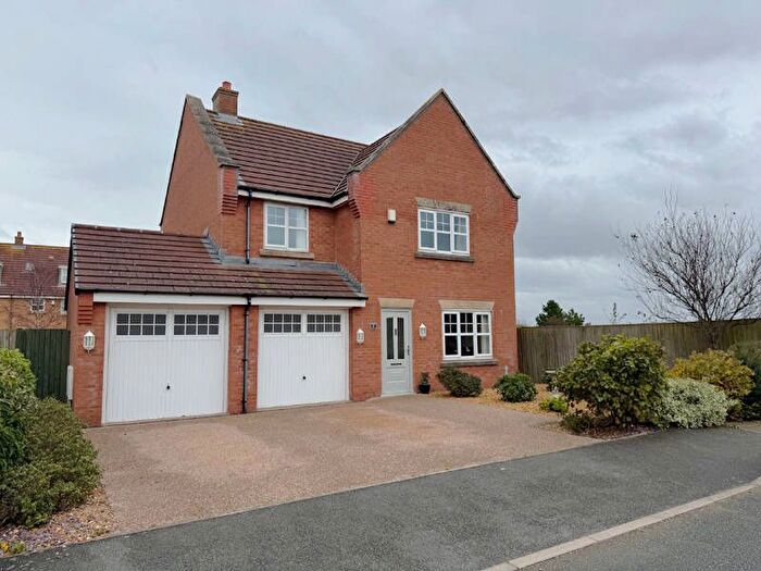 4 Bedroom Detached House For Sale In Windward Avenue, Fleetwood, FY7