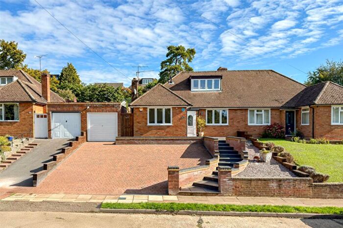 3 Bedroom Bungalow For Sale In Netherway, St. Albans, Hertfordshire, AL3