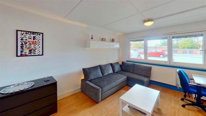 2 Bedroom Flat To Rent In Cellar Bank, Edinburgh, EH16