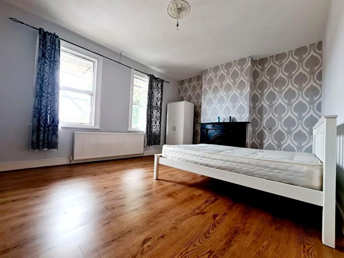 1 Bedroom Flat To Rent In Derby Road, Enfield, EN3