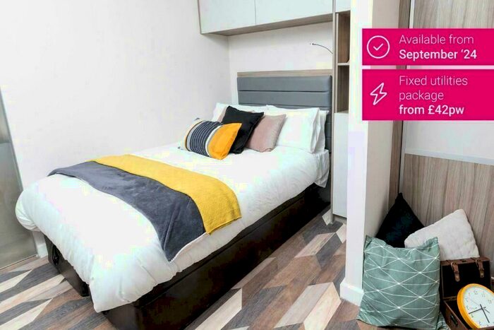 1 Bedroom Apartment To Rent In Salisbury House, Granby Row, Manchester, Greater Manchester, M1